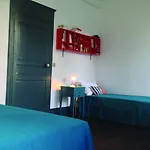 Domaine De Roucayrols 4*