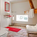 Nocleg ze śniadaniem Domaine De Roucayrols 4*