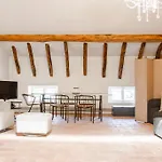 Domaine De Roucayrols 4*