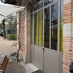 Nocleg ze śniadaniem Domaine De Roucayrols Ambres