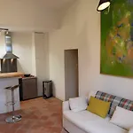 Domaine De Roucayrols Nocleg ze śniadaniem 4*