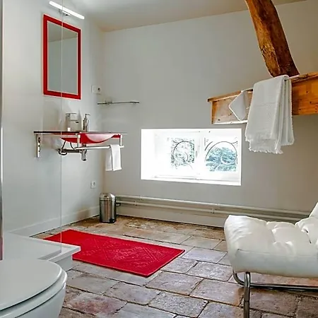 Domaine De Roucayrols Oda ve Kahvaltı 4*