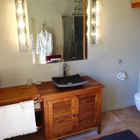 Domaine De Roucayrols