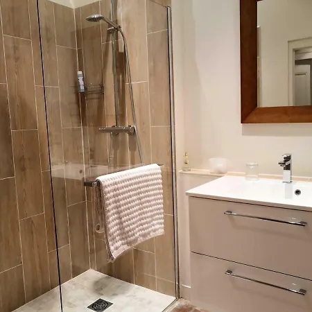 Domaine De Roucayrols