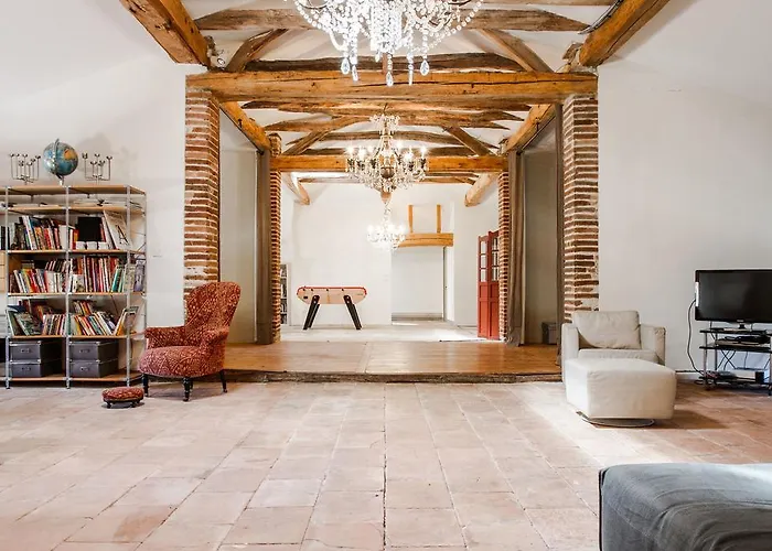 Domaine De Roucayrols Ambres